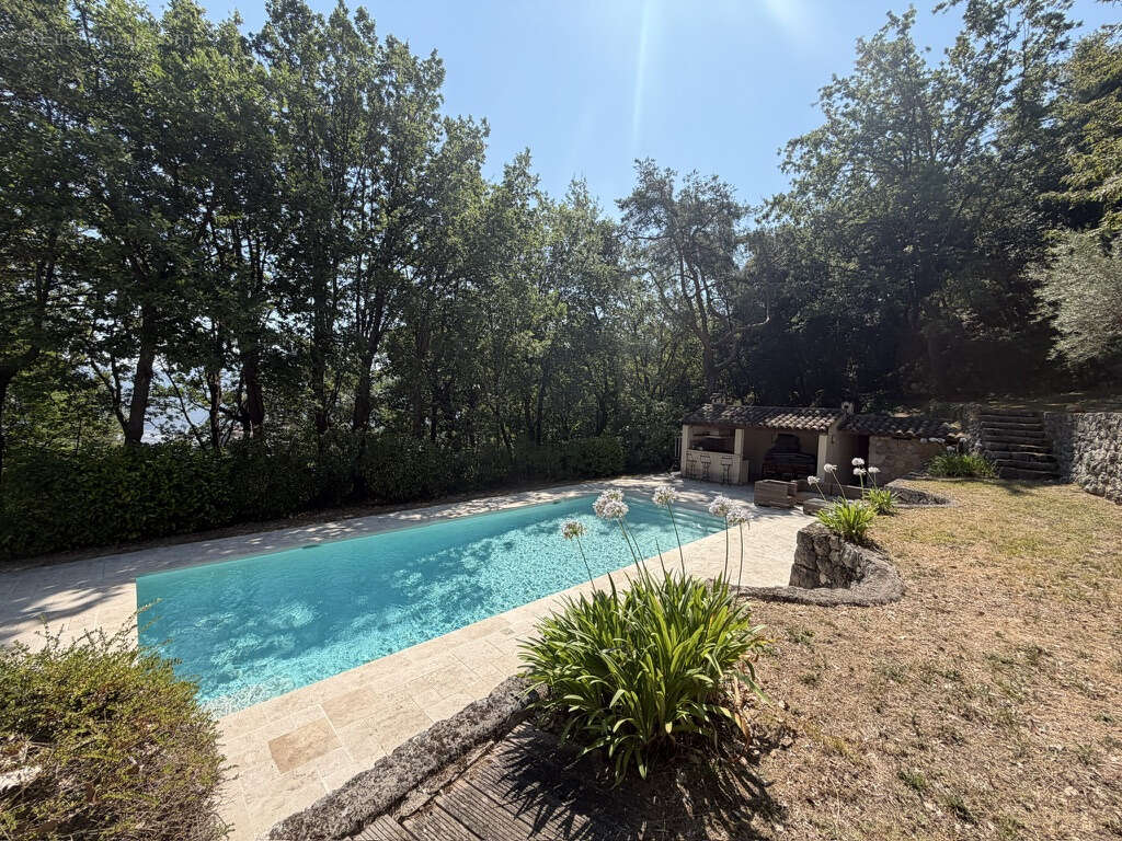 Gattières hauteur résidentiel Villa 4p avec piscine au calme - photo 5