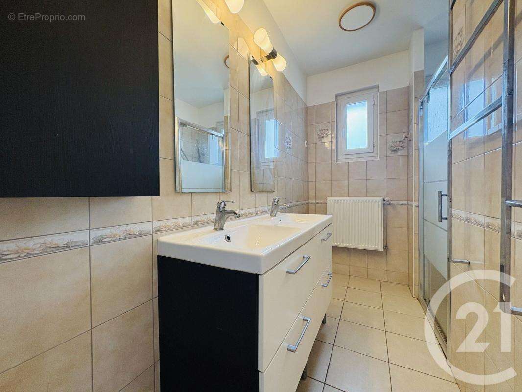 Maison 95 m² à Rilhac-Rancon  - photo 14