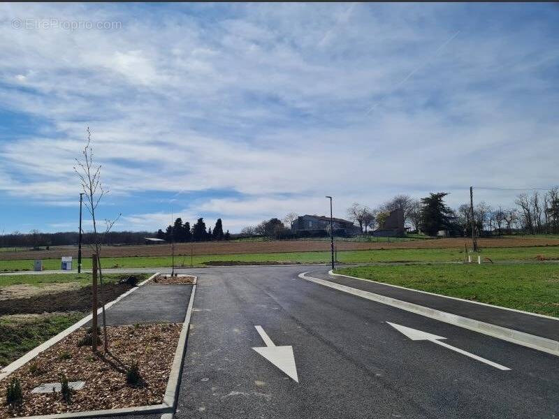 Terrain à EAUNES