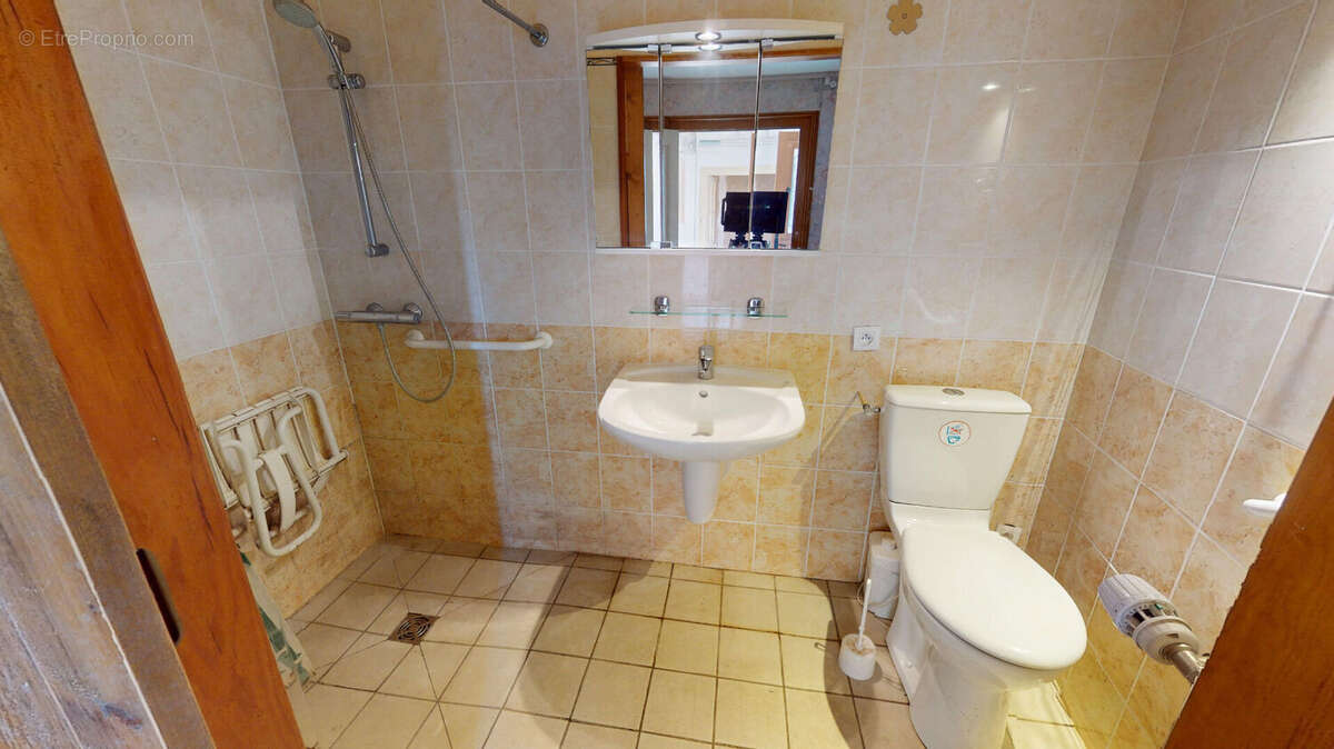 Maison à BRINON-SUR-BEUVRON