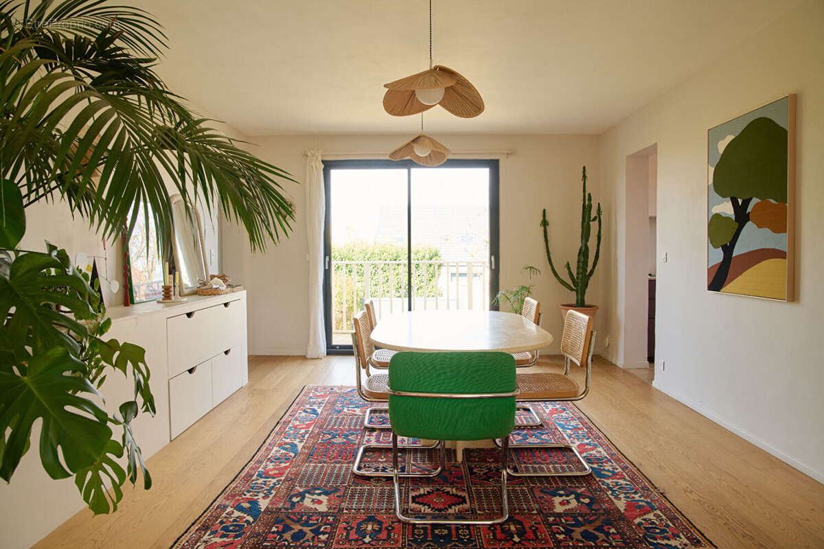 Maison à HOUDAN