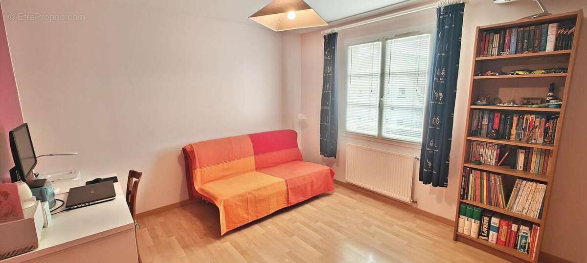 Maison à BOIS-D'ARCY