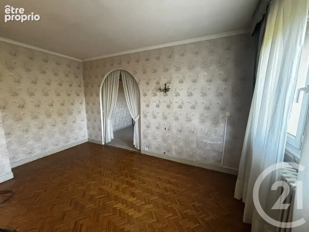 Maison 8 pièces 228 m² à vendre à Pinsaguel (31120) - photo 12