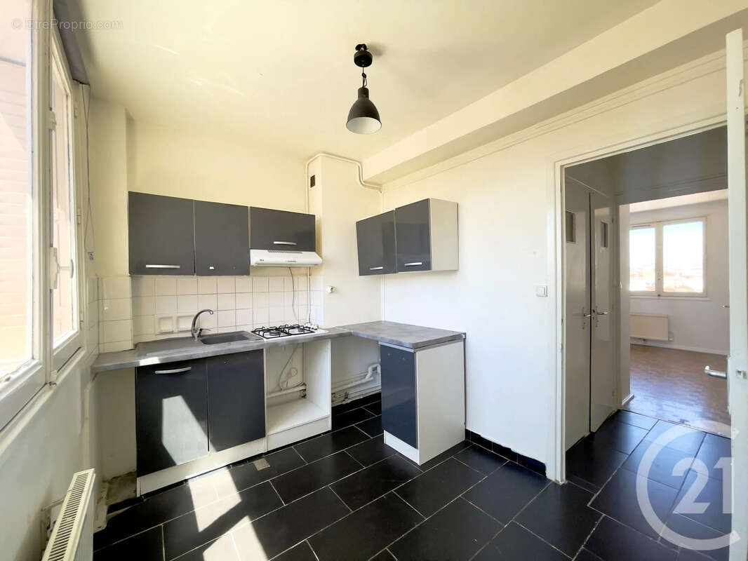 Appartement à VILLEURBANNE