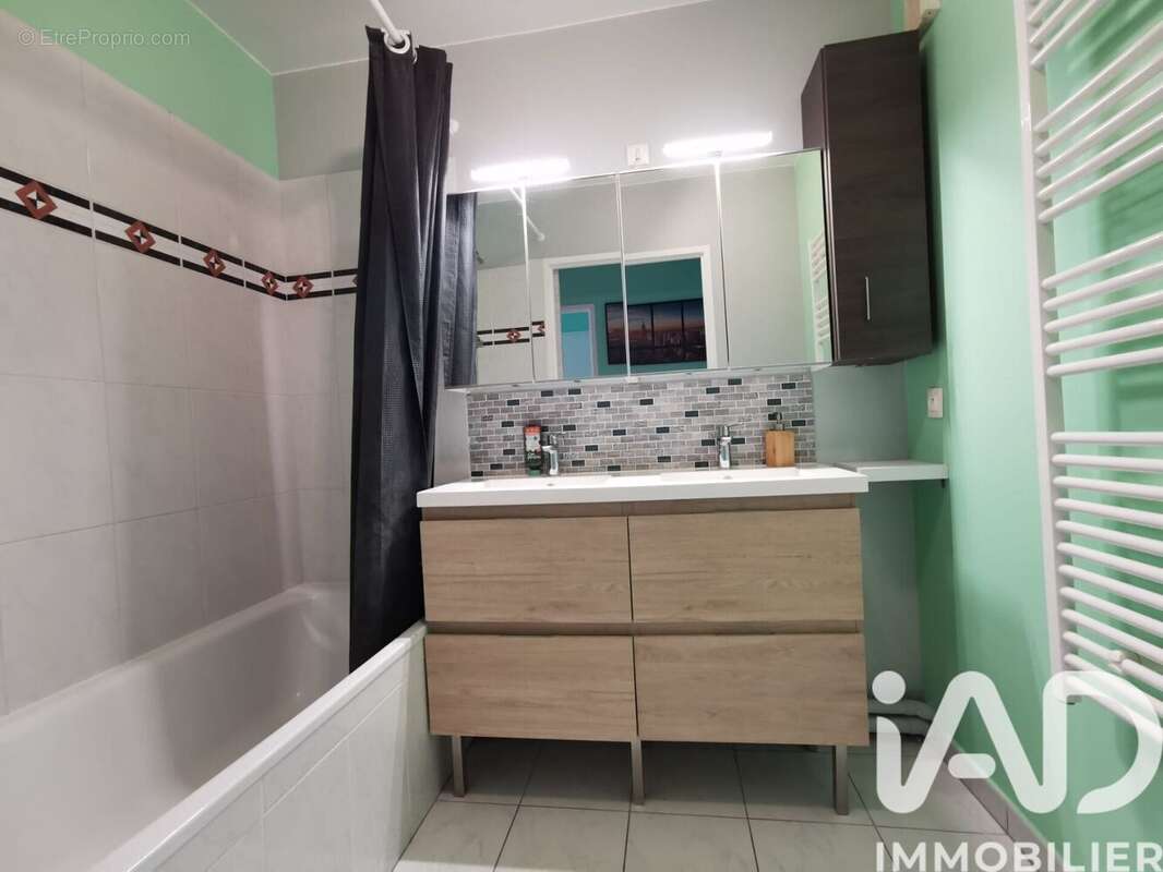 Photo 4 - Appartement à CERGY