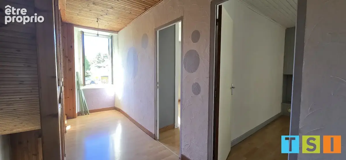 Maison de village 102 m²  4 chambres  Vue montagne - photo 8