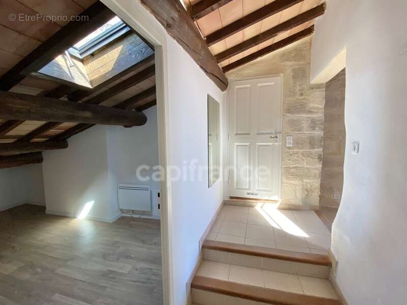 Appartement à UZES