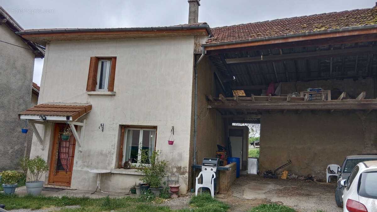 Maison à SAINT-SORLIN-EN-VALLOIRE