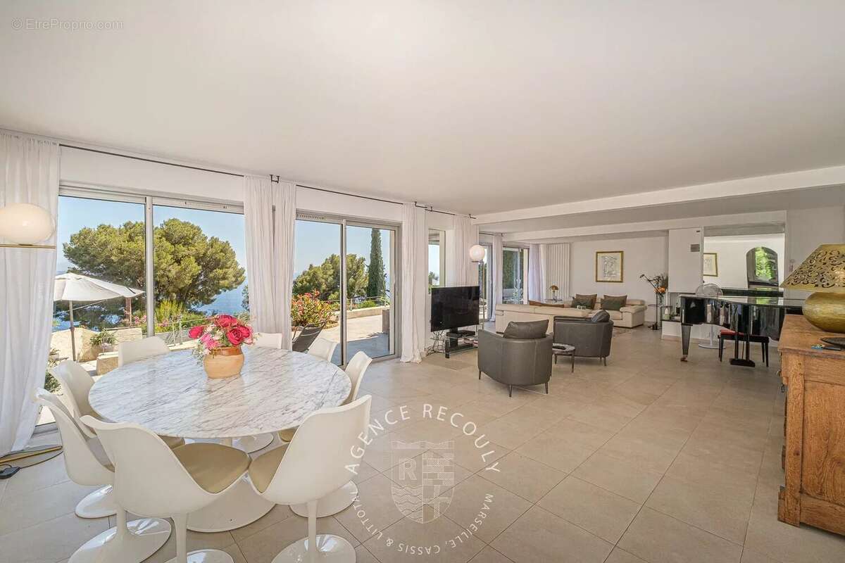 Maison à LE LAVANDOU