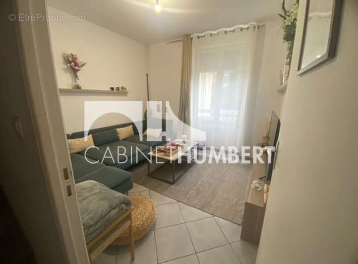 Appartement à SAINT-ETIENNE