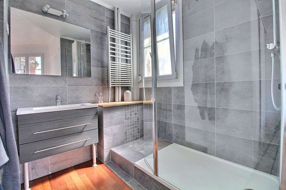 Appartement à COLOMBES