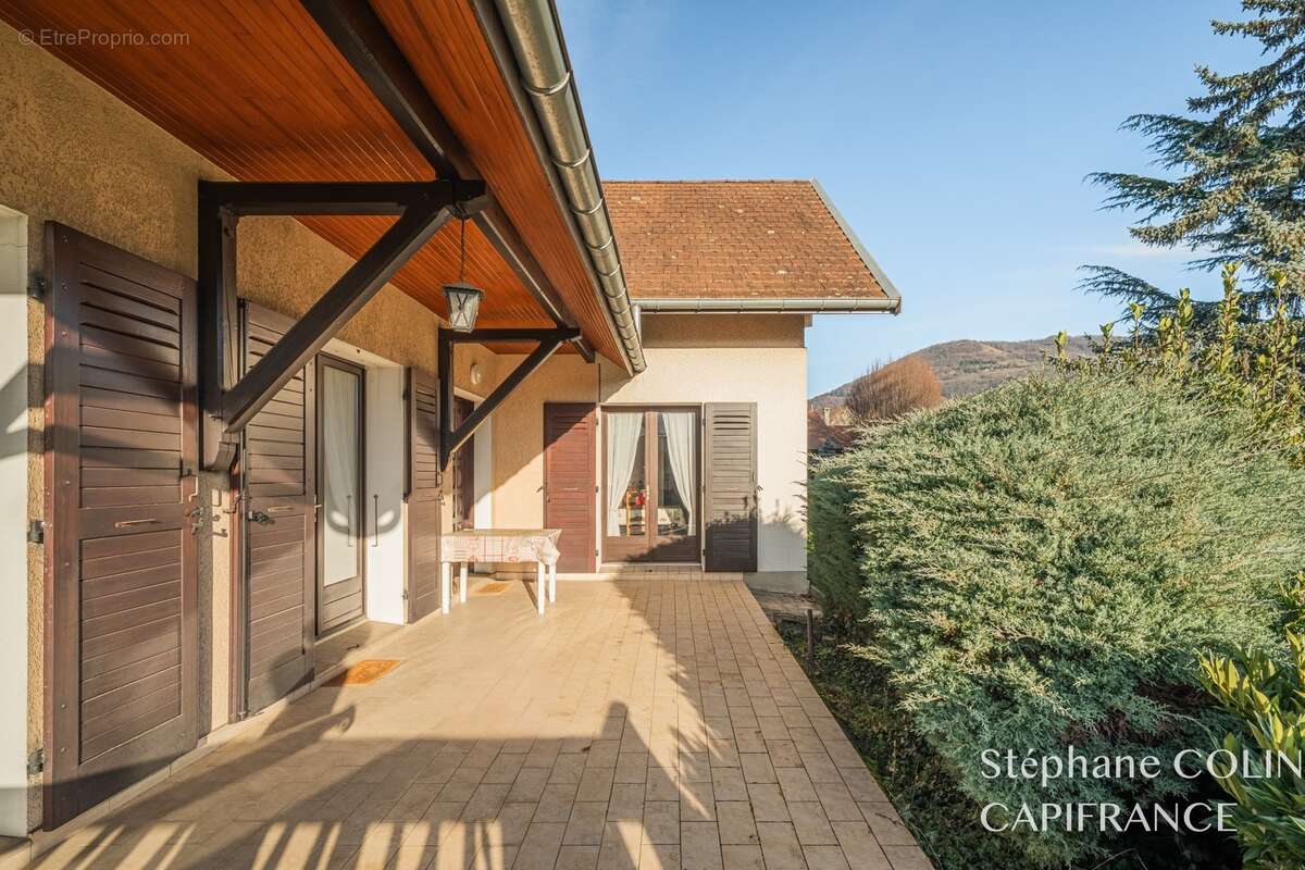 Maison à vendre 8 pièces EYBENS (38) - photo 2