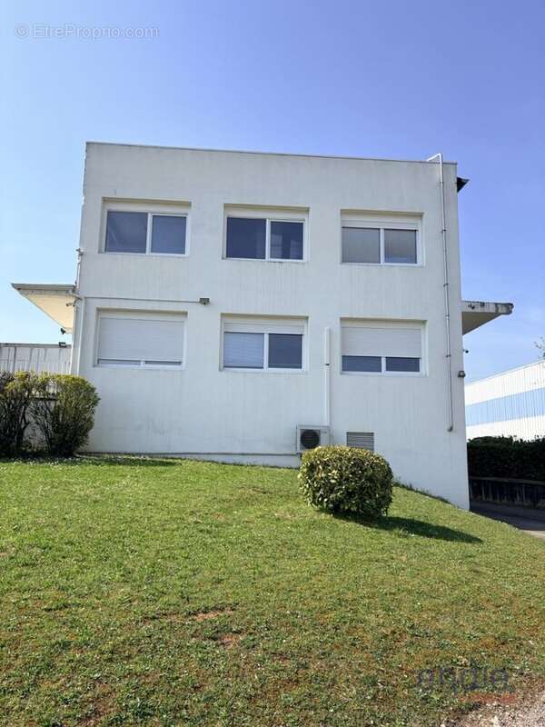Local commercial 253 m² MARSANNAY LA COTE - photo 6