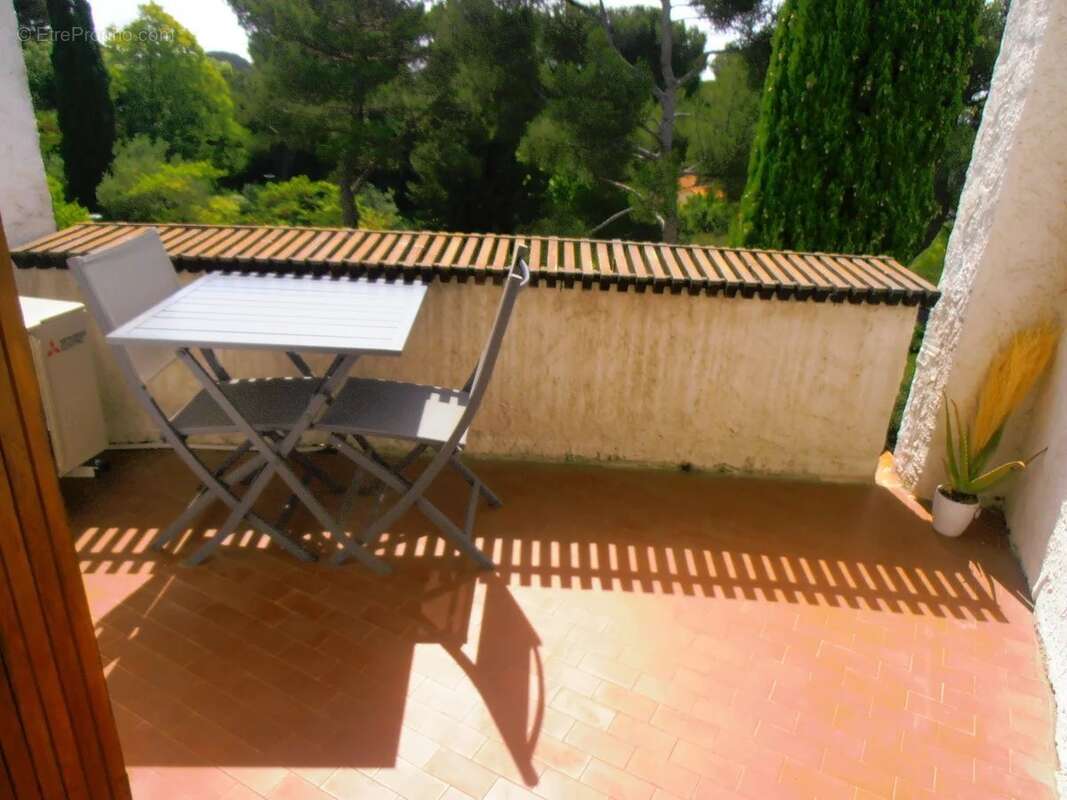 Appartement à SAUSSET-LES-PINS
