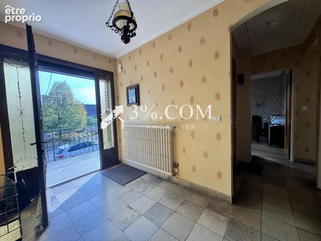 3%COM Maison 115m2 - 2 garages - jardin - photo 8