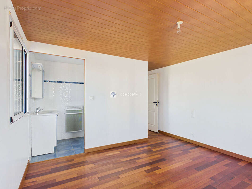 Maison Plozevet 5 pièce(s) 91 m2 - photo 13
