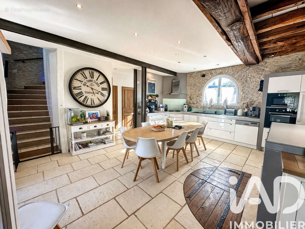 Photo 2 - Maison à HOUDAN