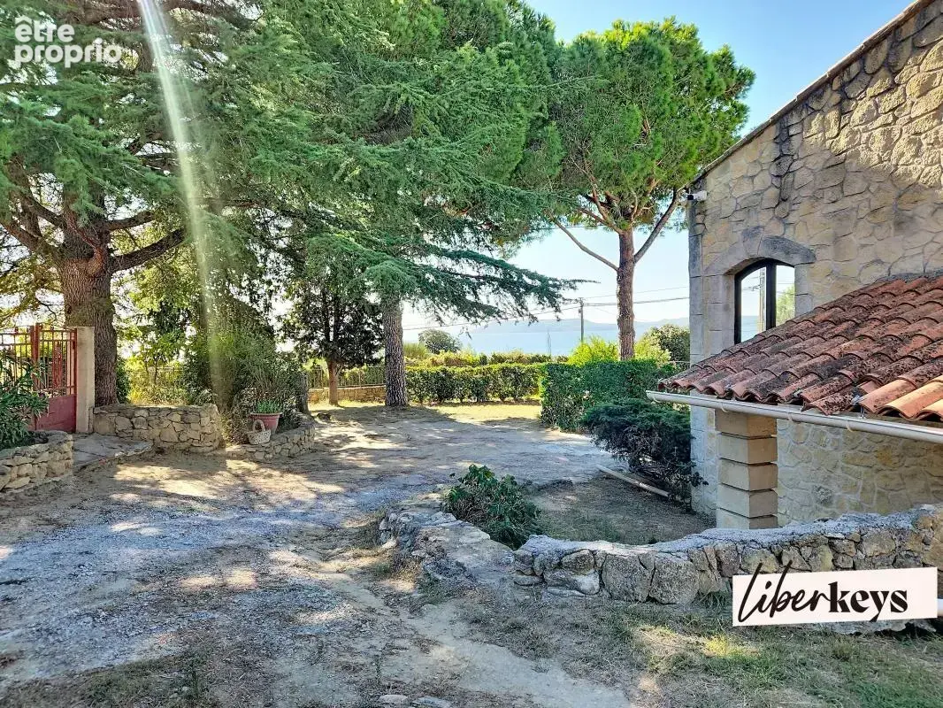 Maison familiale vue sur l'étang, 4 chambres, piscine - photo 2