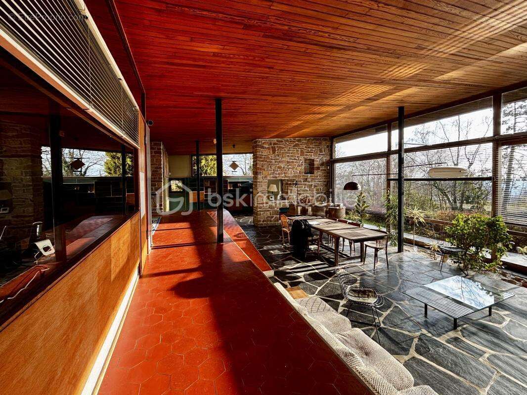 Maison à DOMMARTEMONT