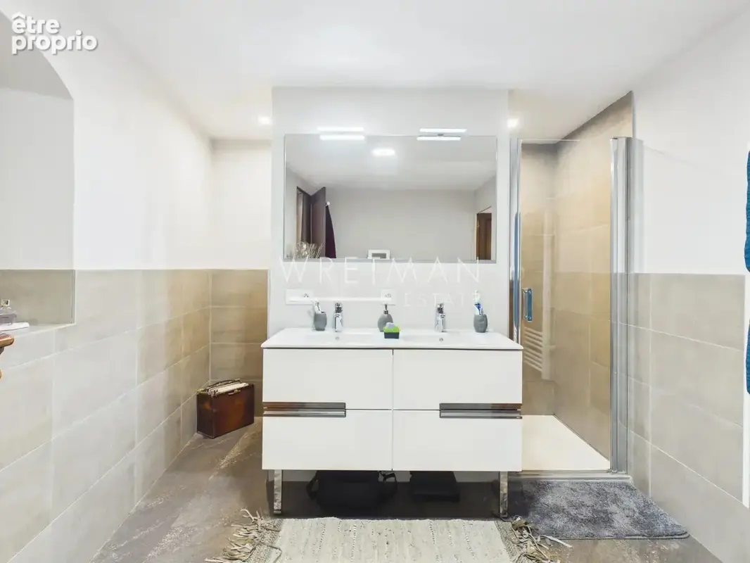 Maison de village divisée en deux appartements - Mons - photo 9