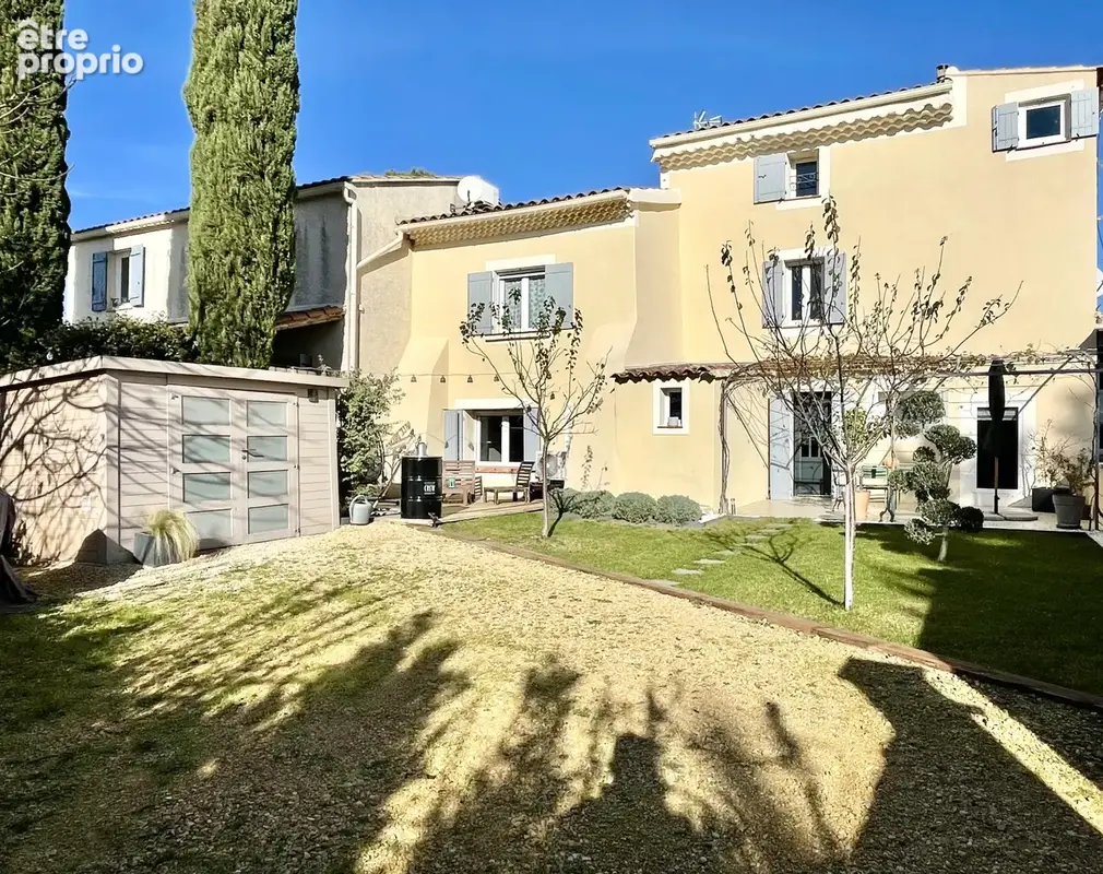 Maison à VAISON-LA-ROMAINE