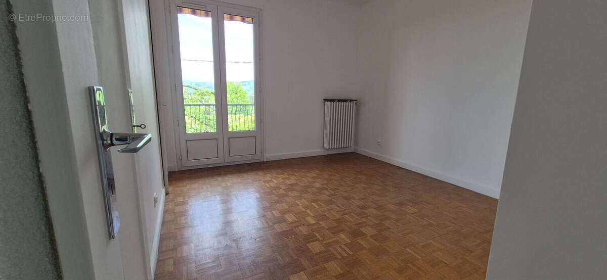 Maison à SAINT-MAURICE-L'EXIL