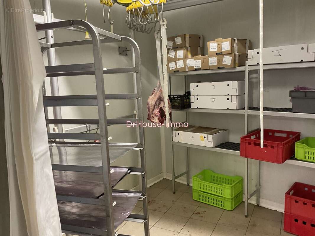 Commerce à PARIS-11E