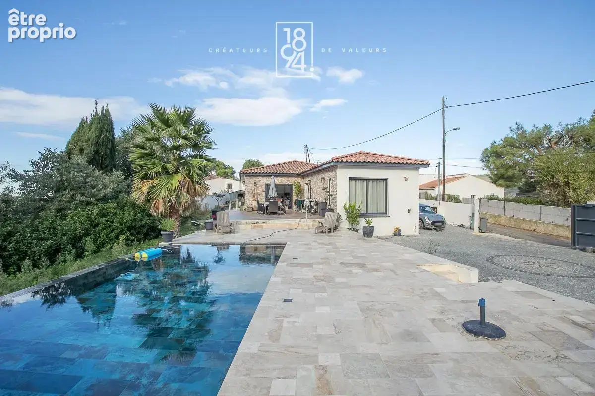 Maison traversante entièrement rénovée de type 6 de 160m2 dépendance, piscine, jacuzzi et places de parking - photo 21