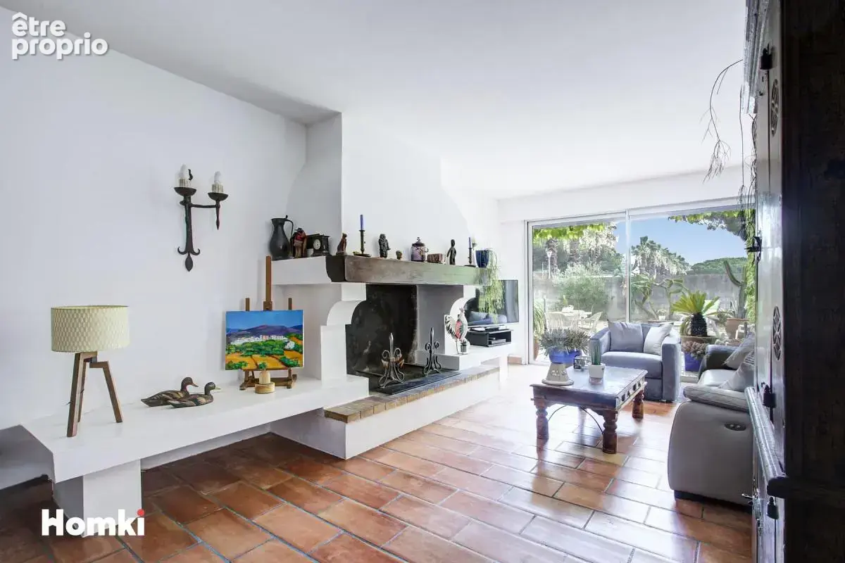 Maison/Villa T7 de 223 m² avec une indépendance à Saint-Cyprien 66750 - photo 10