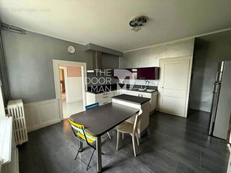 Maison à VAL-DE-MEUSE