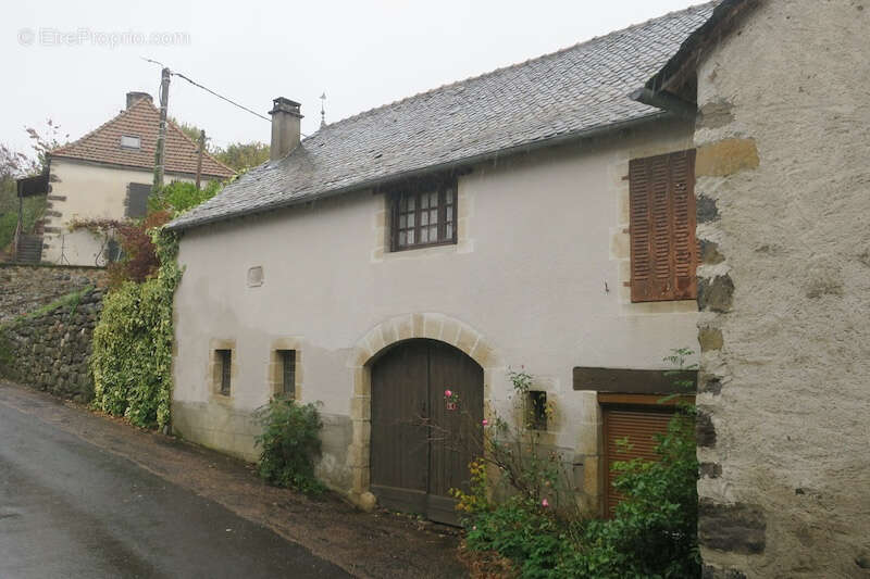 Maison à PLEAUX