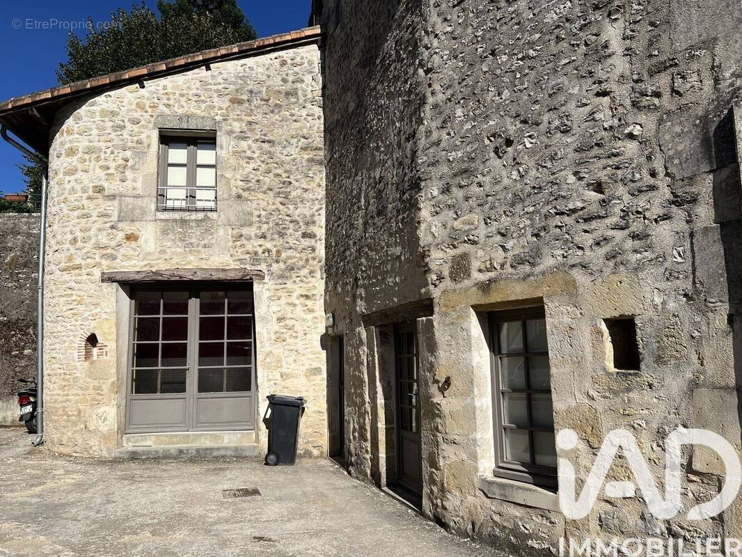 Photo 1 - Appartement à CHARROUX