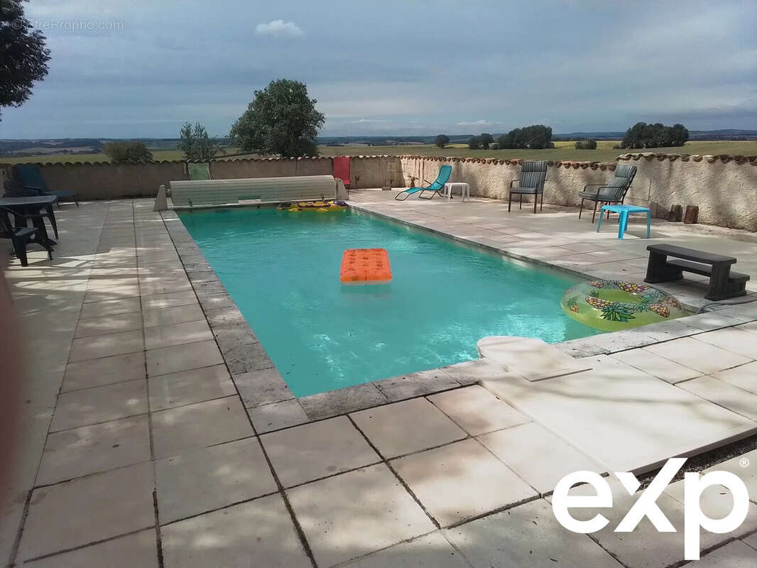 Maison à VERTEILLAC