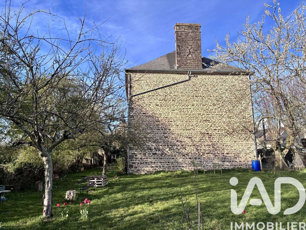 Photo 4 - Maison à LASSAY-LES-CHATEAUX