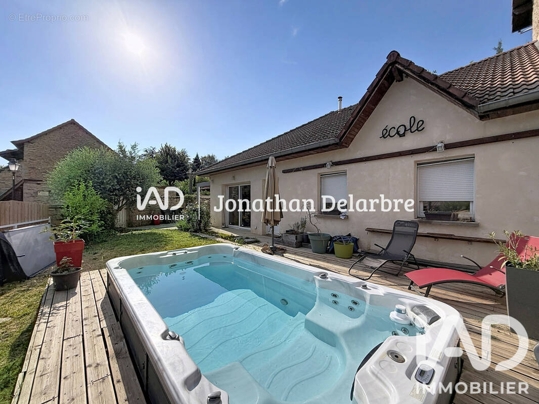 Photo 1 - Maison à CREMIEU