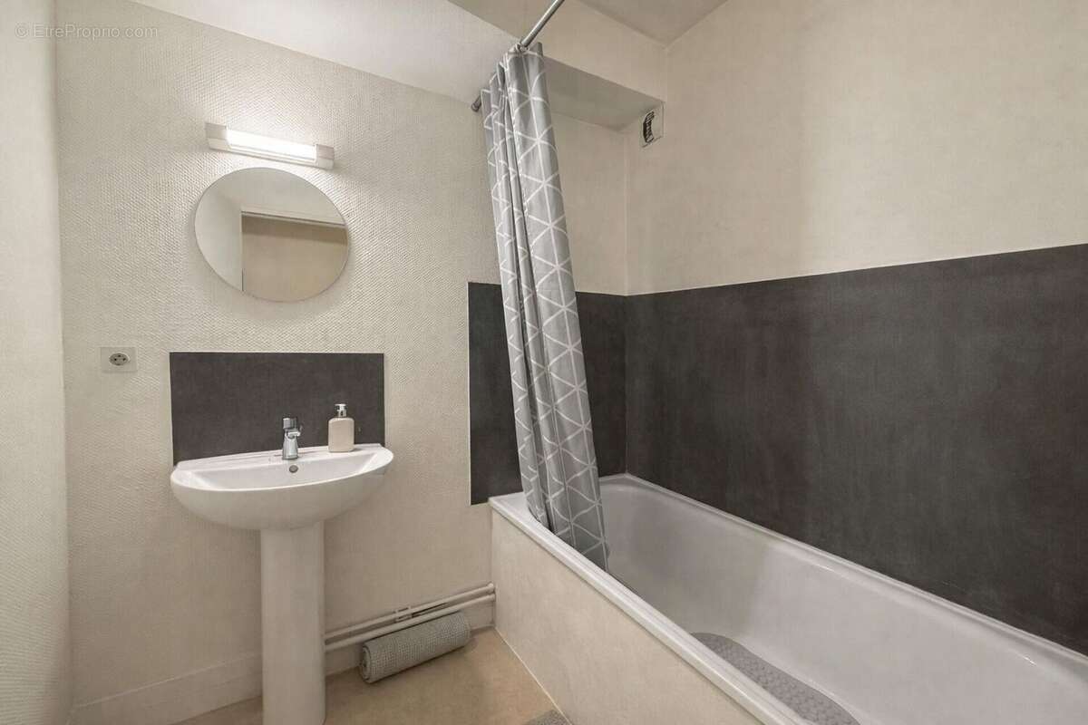 Photo 5 - Appartement à CAEN