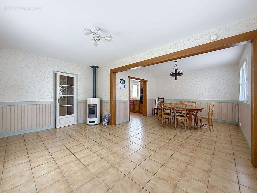Maison traditionnelle 4 pièces à vendre à Challans - photo 5