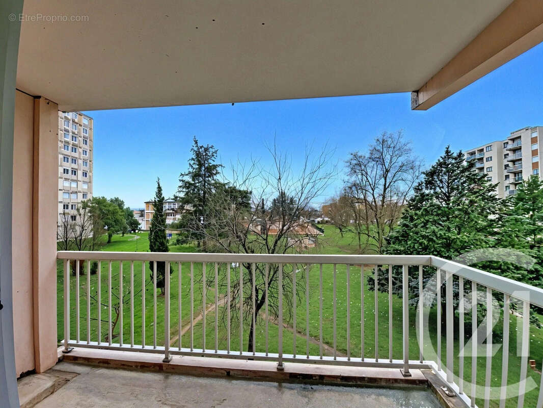 Appartement à CORBAS