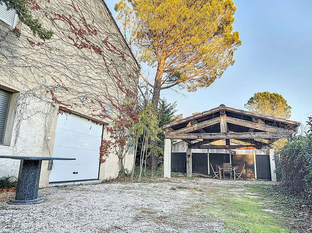 Maison à LES ANGLES