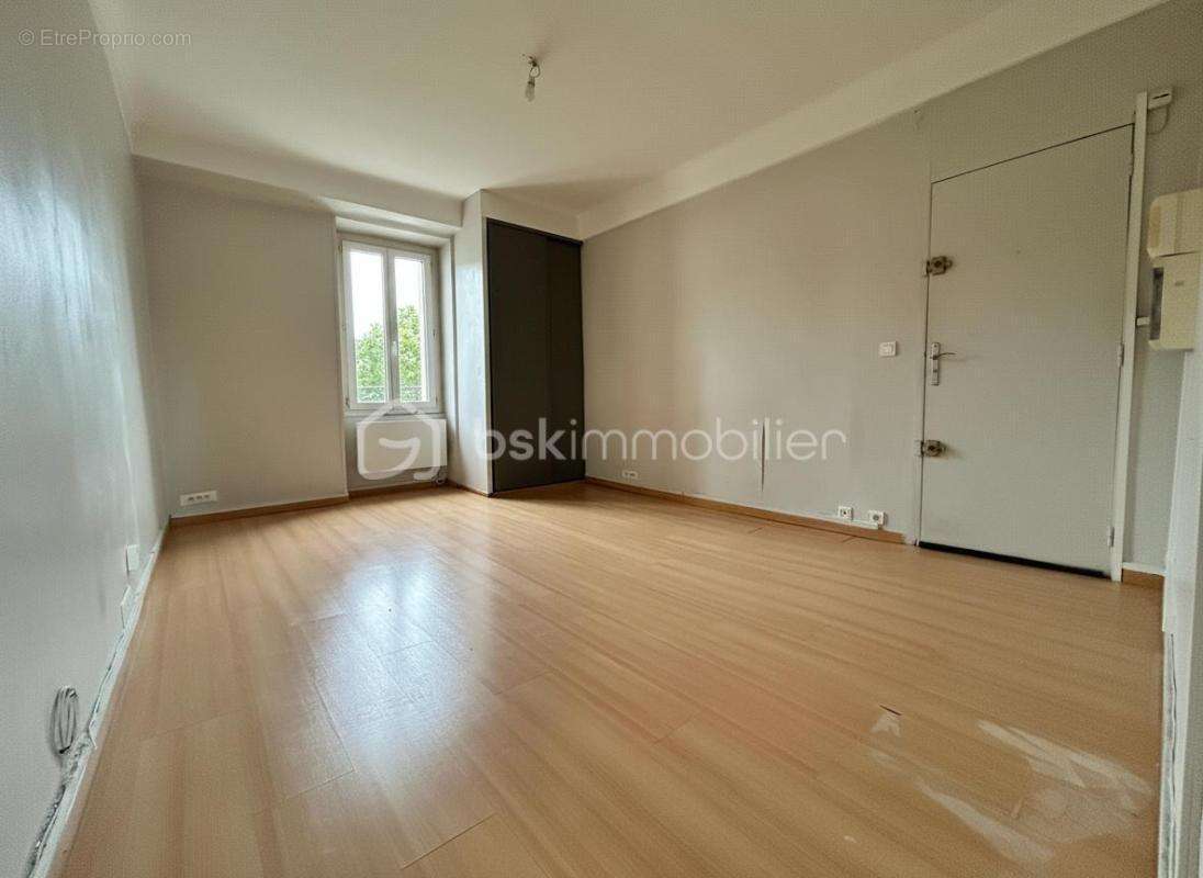 Appartement à MELUN
