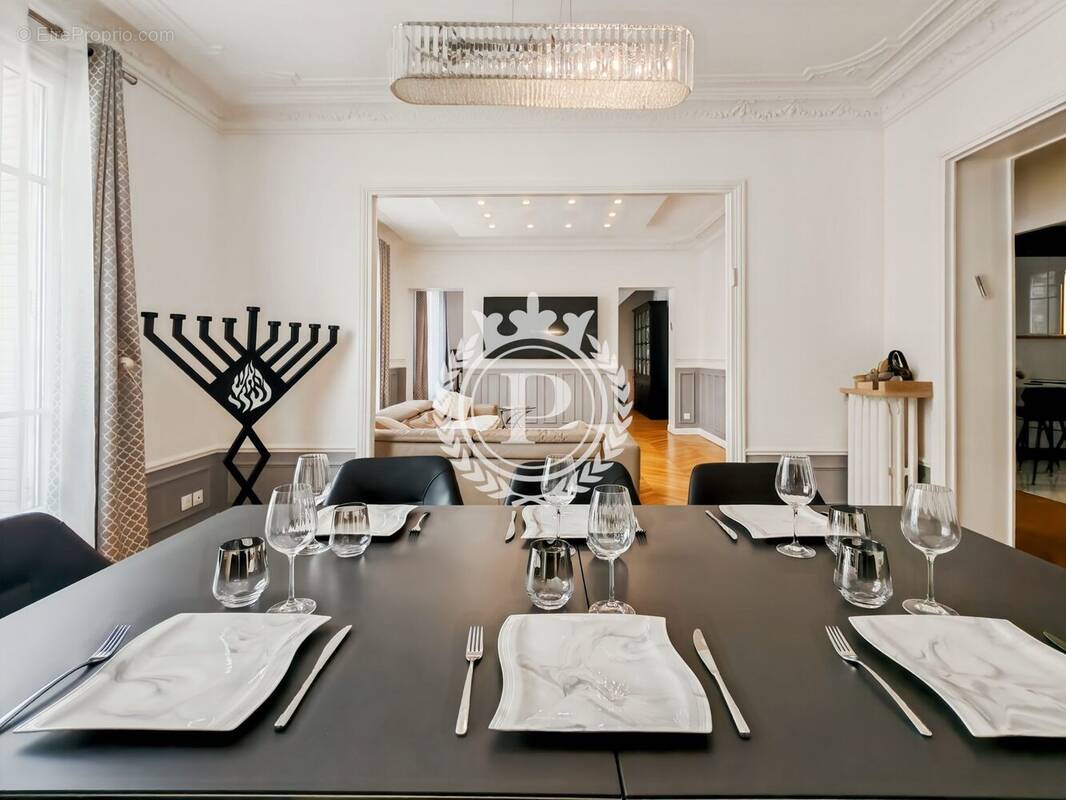 Appartement à LE RAINCY