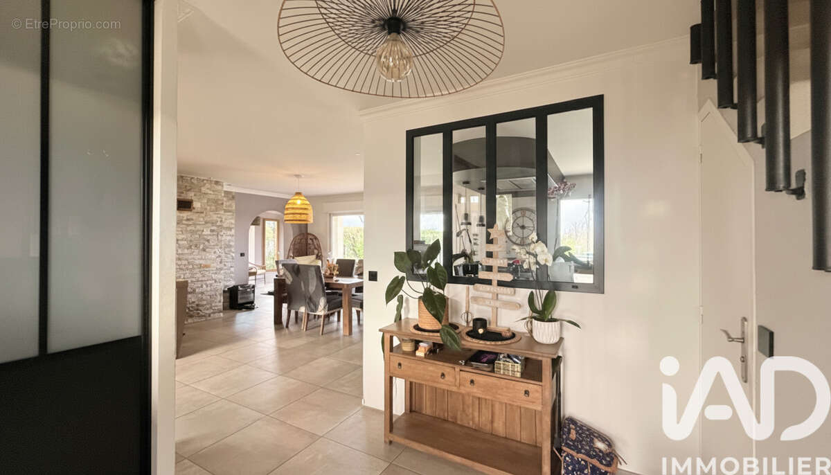 Photo 5 - Maison à SAINT-JUST-EN-BRIE