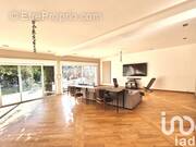 Photo 1 - Maison à SAINT-MAUR-DES-FOSSES