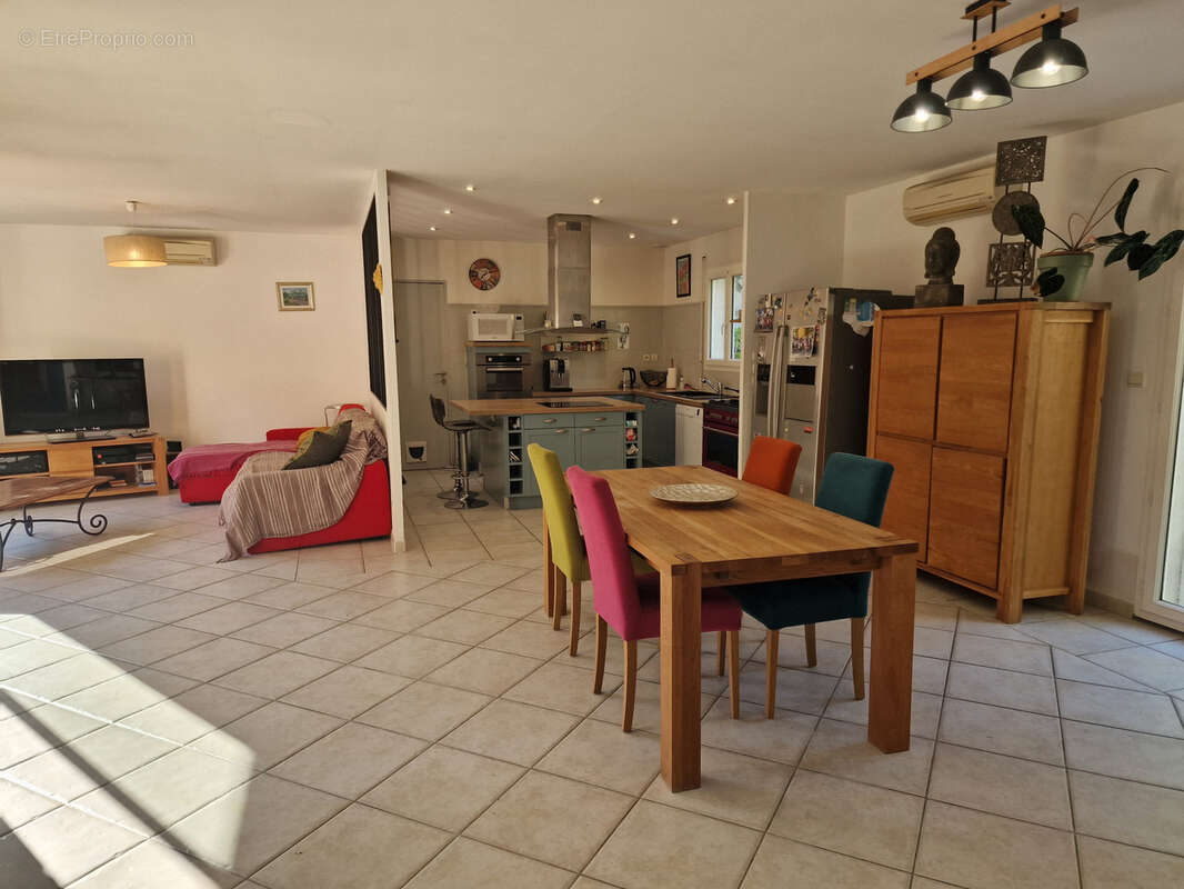 Maison à ROGNAC