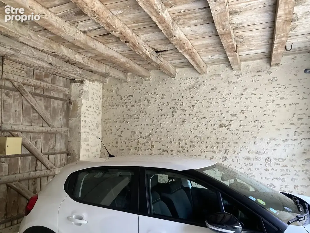 Maison de ville en pierre superbement présentée - photo 19