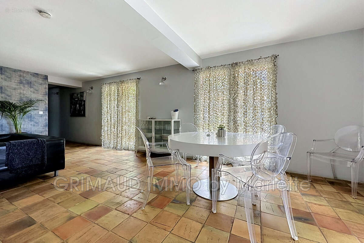 Maison à SAINTE-MAXIME