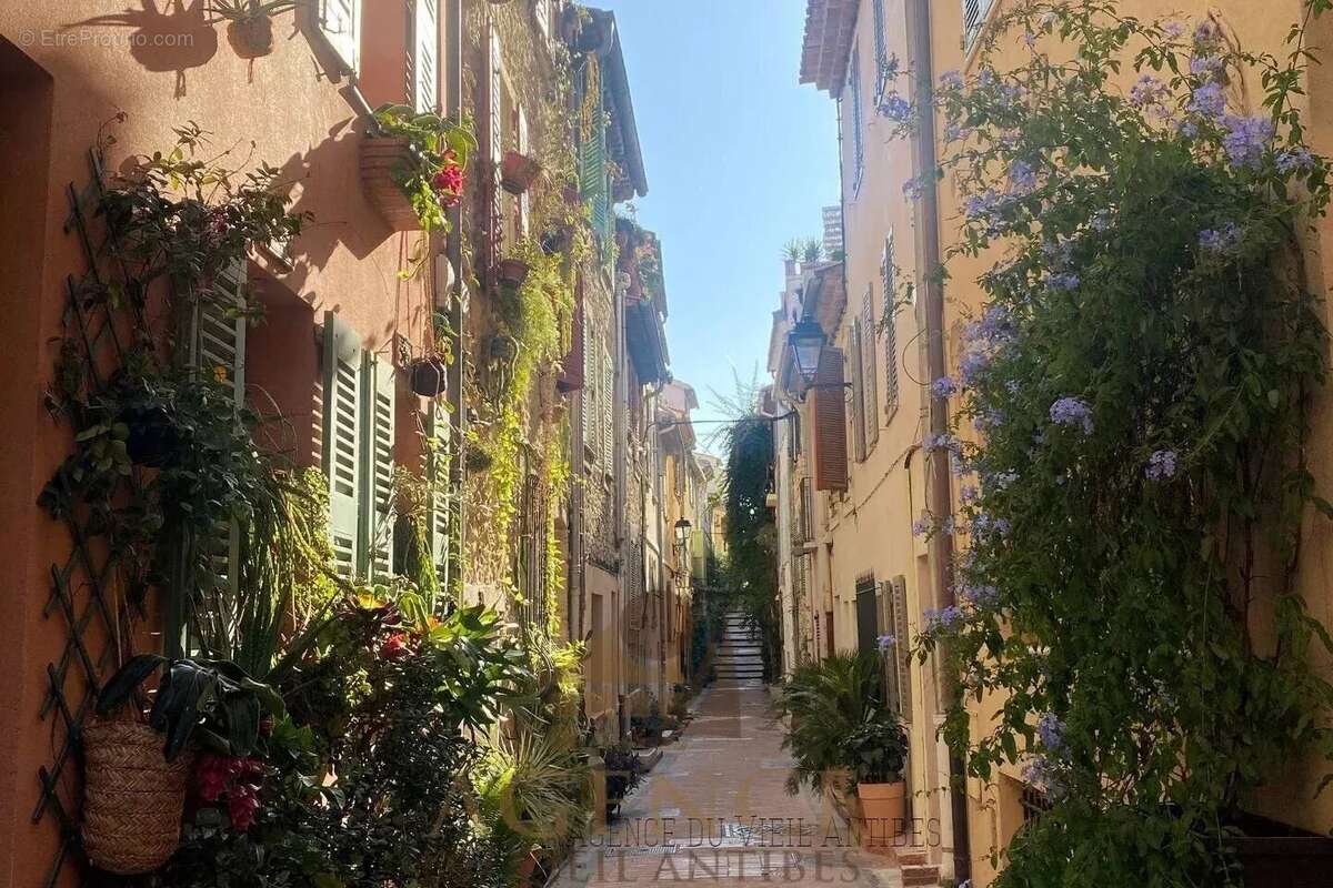 Maison à ANTIBES