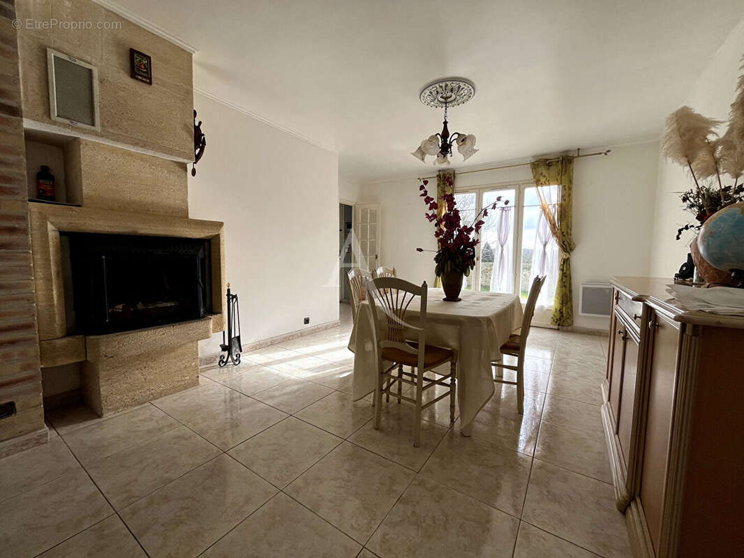 Maison à LA FERTE-SOUS-JOUARRE