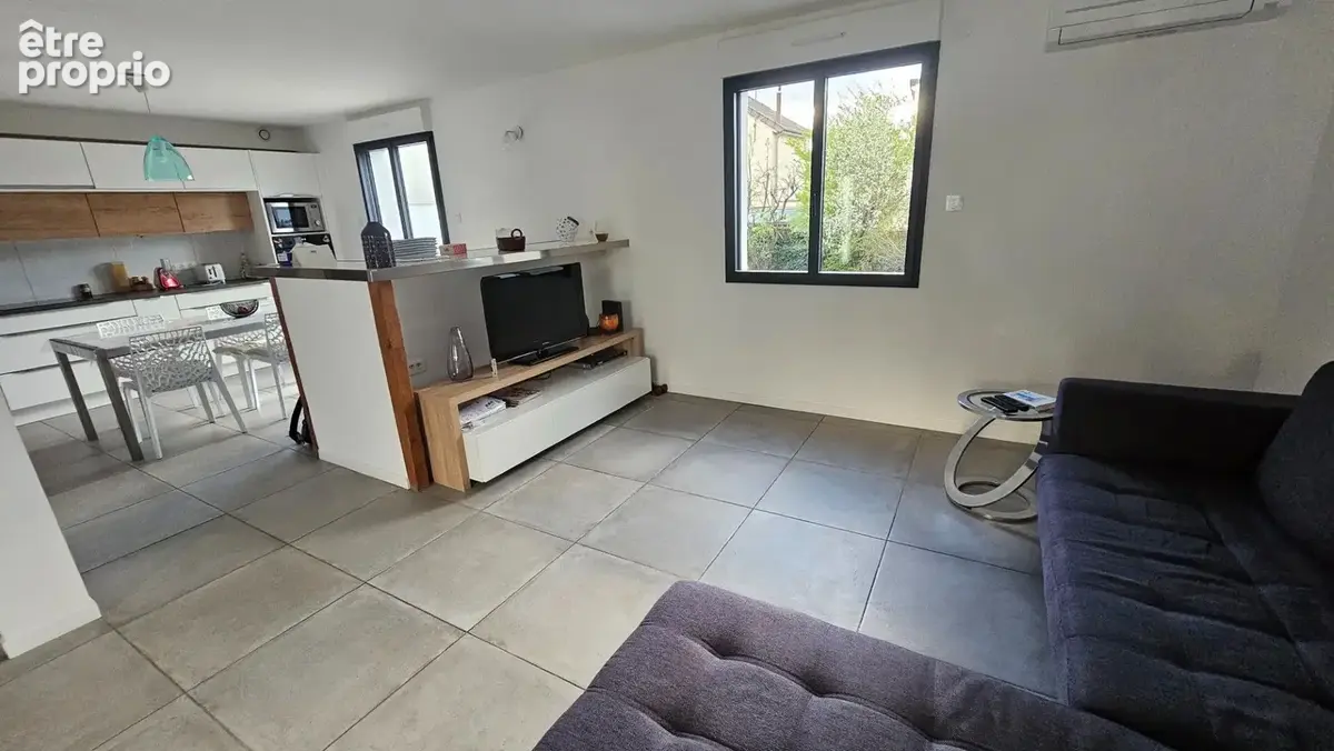 Maison  6 pièce(s) 128 m2  quartier MAROC - photo 4