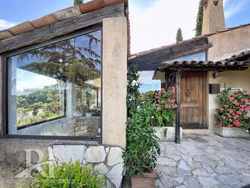 Maison à SPERACEDES